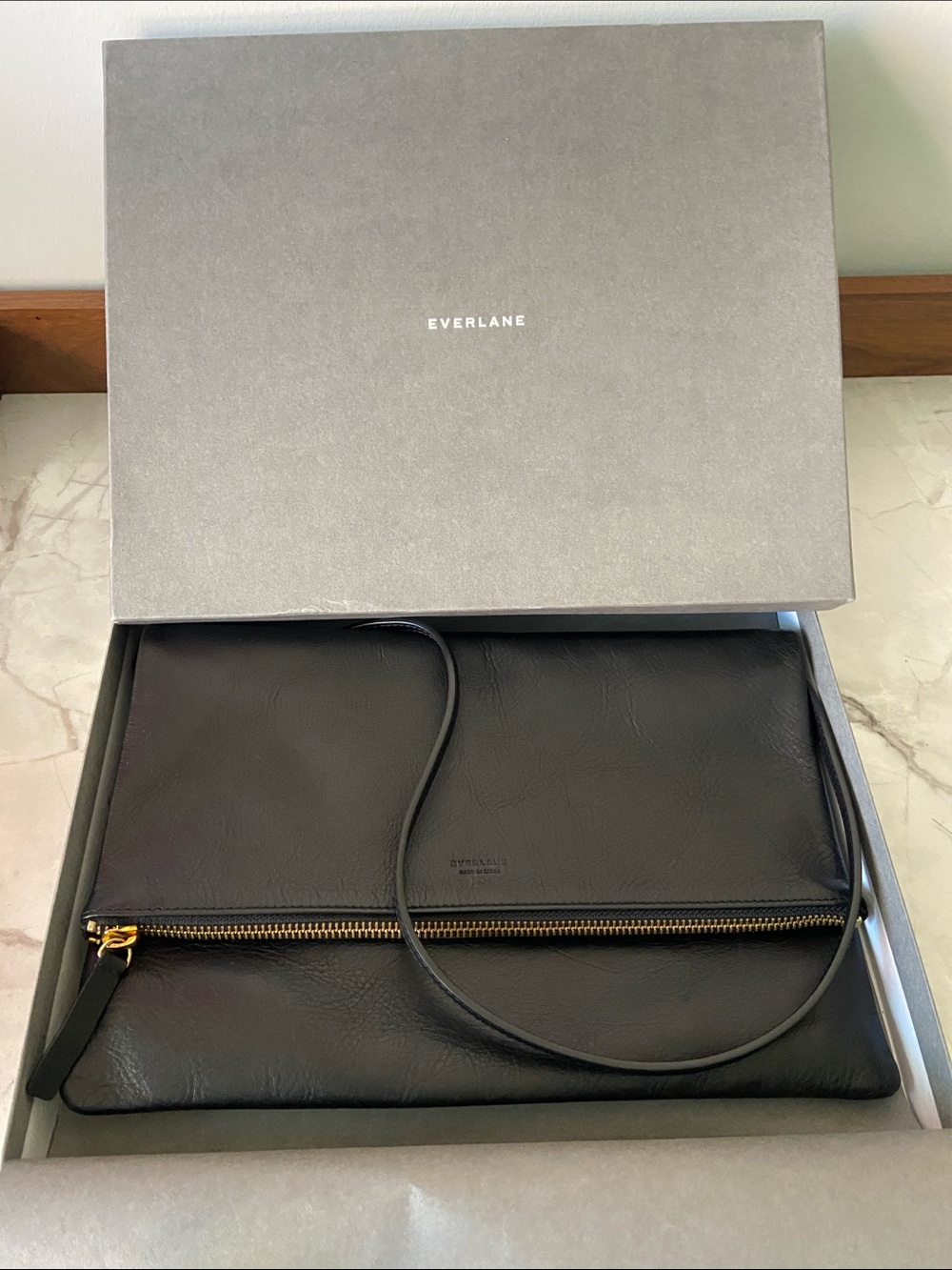NIB Everlane Black Leather Envelope Crossbody Purse; Made in Spain